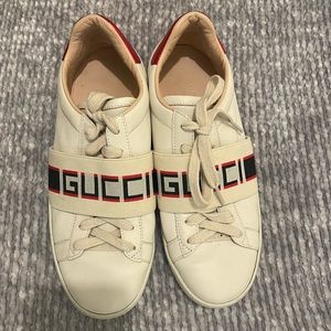 GUCCI SNEAKERS 🖤